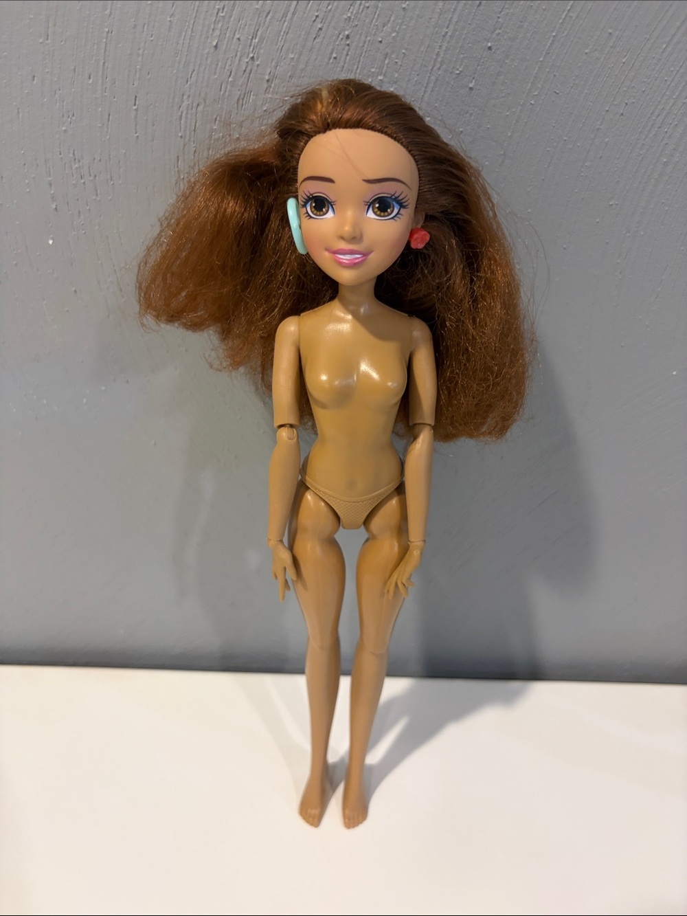 Hasbro Disney Descendants Audrey Auradon Poseable Doll with Brown Hair nude
